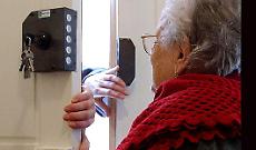 Allarme di A2A: finti incaricati bussano alle porte per luce e gas