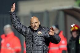 Cremonese, esonerato Pea