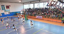 Pomì ko al tie break con Scandicci, in trecento all'amichevole