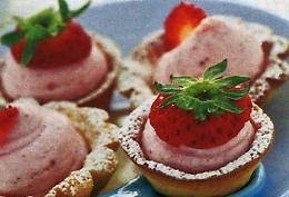 LA RICETTA
Crostatine con mousse di ricotta