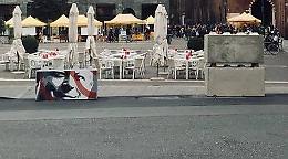 Anti-terrorismo,  blocchi trasformati in opere d'arte