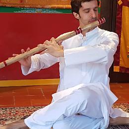 Jacopo Pacifico,  bānsurī 
musica classica indostana