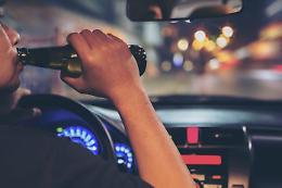 Incidente sotto l'effetto di alcol e droga: denunciato