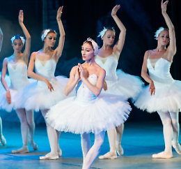 Esibizione delle scuole: The Osb academy, Rdb blue company e Cremonadance&co