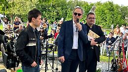 Franco Baresi alla Festa del volontariato: «Grazie per il vostro aiuto»