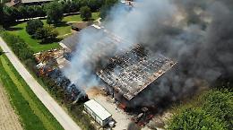 Incendio in un agriturismo: nessun intossicato, animali salvi