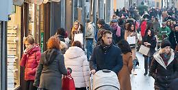 Commercio in chiaroscuro, voglia di riscatto con i saldi