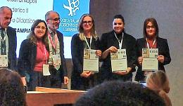 Il premio agli &lsquo;angeli&rsquo; dei pi&ugrave; deboli