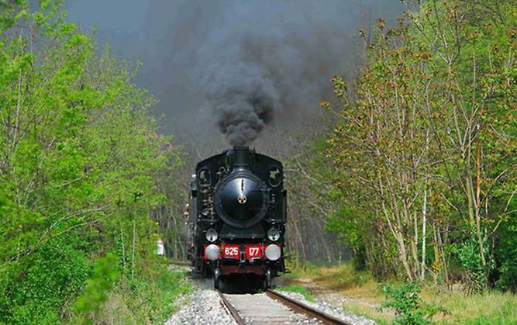 Milano–Cremona andata e ritorno con Sweet Express, il treno del torrone