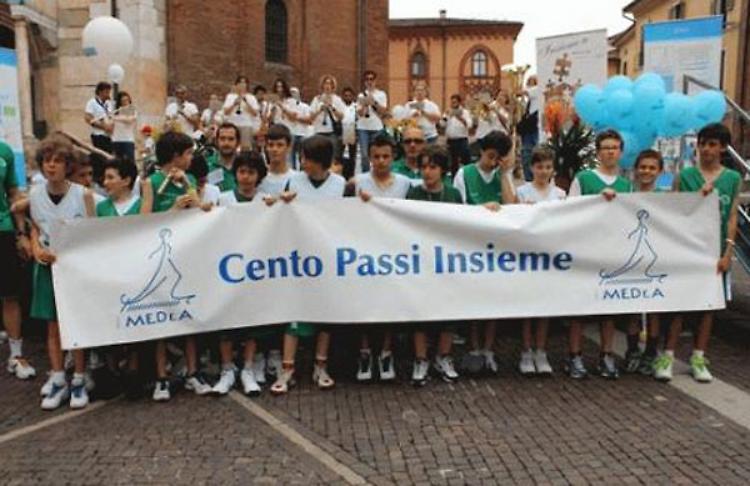 100 passi insieme