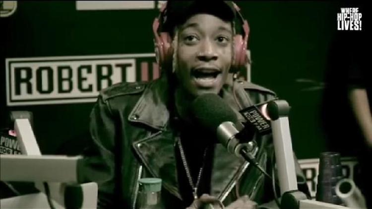 "Hello" di Adele in versione rap, il freestyle di Wiz Khalifa