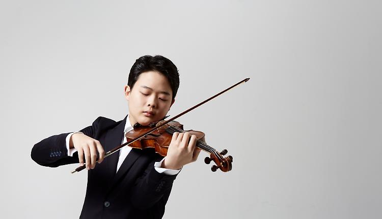 Paganiniana, concerto del prodigioso violinista Nurie Chung