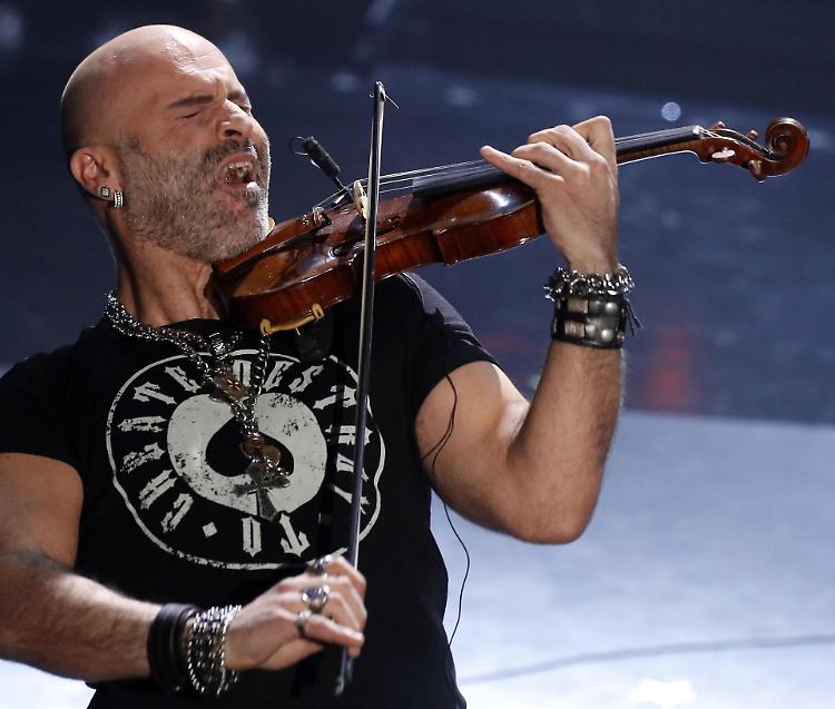 Il ritorno ‘inedito’ dell'istrionico violinista Quarta 