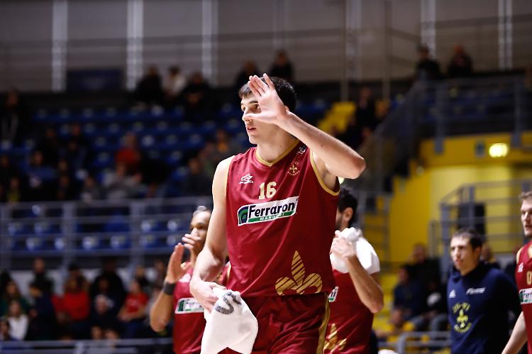 Juvi poco precisa, a Torino è ko