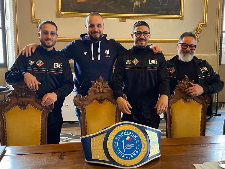 Esposito torna sul ring al PalaCava per una boxing night super