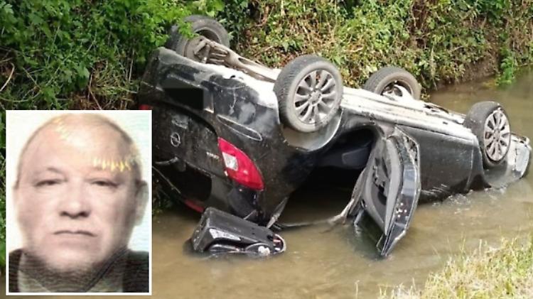 Auto si ribalta nel canale, muore un uomo di 59 anni