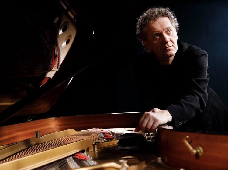 Da Scarlatti a Berio: Andrea Lucchesini in concerto