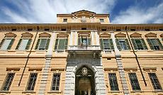 Diffamazione social omofoba, paletto procedurale: 74enne assolto