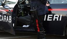 Denunciato uomo per furto in un locale pubblico