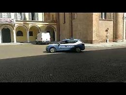 VIDEO 25 aprile 2020 a Crema: le note di Bella Ciao in una piazza del Duomo deserta