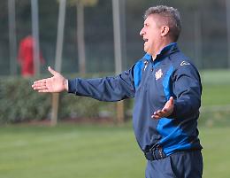 Cremonese all'esame Pro Vercelli, Abbruscato in panchina