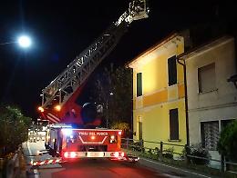 Canna fumaria a fuoco in via Aspromonte