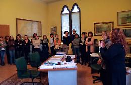 Commissario prefettizio al lavoro, riunione in municipio col segretario e il personale