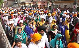 La Festa di primavera dei Sikh per le vie di Cremona