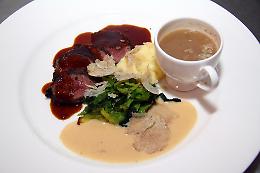 Buongustaie a sbafo
Mangiano tartufo e poi fuggono