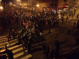 'Black bloc' verso la stazione ferroviaria