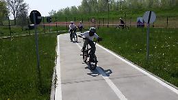 Le immagini delle prove pratiche di 'Sulla buona strada in bici'