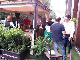 Un aperitivo al bar Ariston
Forza Italia incontra i cremonesi