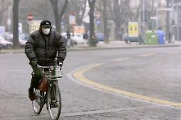La pioggia lava lo smog, via le limitazioni