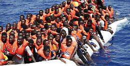 Migranti: due barche con 140 persone in difficoltà