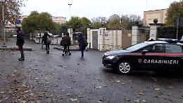 Evade dai domiciliari, arrestato dopo un inseguimento