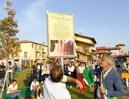 I nonni creano un parco per i bambini