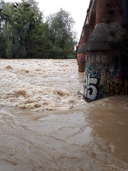 Il fiume Serio in piena verso la palata, zona Zanzibar