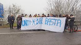 FOTO La manifestazione di protesta in piazza a Casalmaggiore