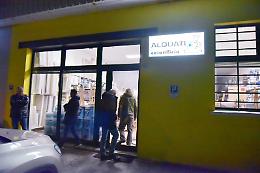 Ruba le monete al colorificio Alquati e ne perde met&agrave; per strada 