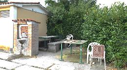 Vandali di nuovo in azione, la Garbella abbandonata