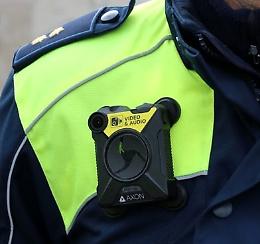 Sicurezza, telecamere da divisa e da cruscotto. Reati filmati in diretta