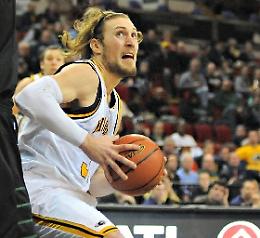 Vanoli, ecco l'ala grande Matt Tiby