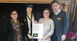 Tin, il sindaco si schiera al fianco delle mamme
