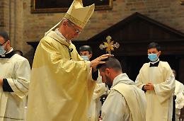 Sacerdote a 31 anni. L’abbraccio dei cremaschi