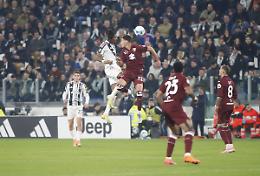 Il derby della Mole lo vincono le difese, Juventus-Torino 0-0