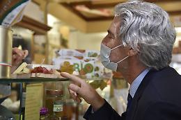 Del Debbio: «Cremona, che incanto. E i negozi resistono»