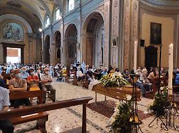 Le esequie di don Primo: &laquo;Un parroco di campagna che della parrocchia ha visto la bellezza&raquo;