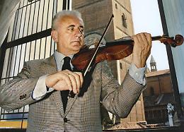 Una vita per Stradivari, i familiari di Andrea Mosconi donano un suo strumento al MdV