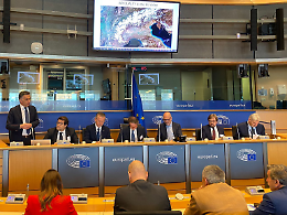 Qualità dell'aria, Salini: "La Commissione Ue sostenga gli sforzi virtuosi della Lombardia"