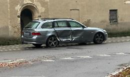 Scontro tra due auto, ferite lievi per una 27enne